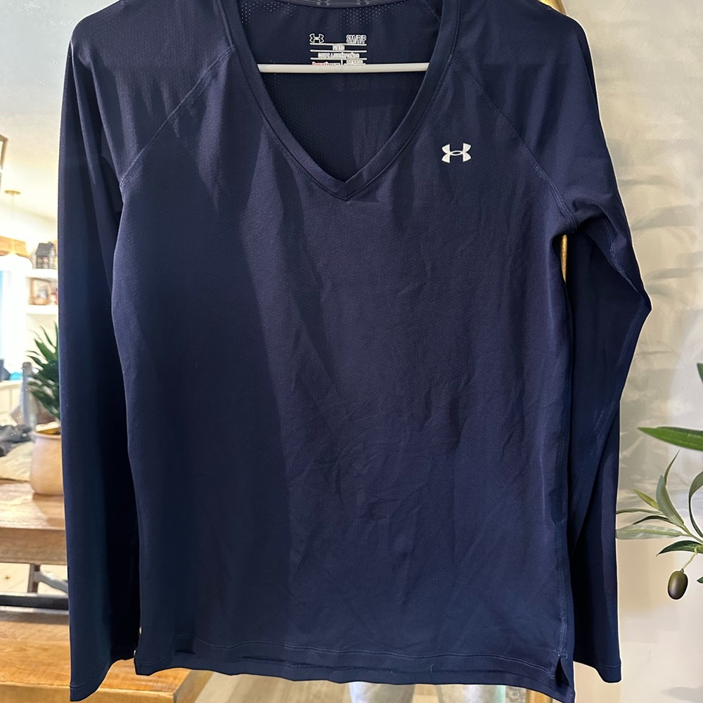 Under Armour Women's Dark Blue V-Neck Long Sleeve Tee